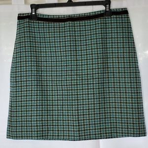 Banana Republic houndstooth wool skirt
